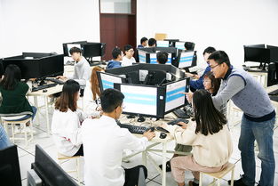 計算機應(yīng)用技術(shù)專業(yè) 現(xiàn)代計算機技術(shù)培訓(xùn)的核心支柱